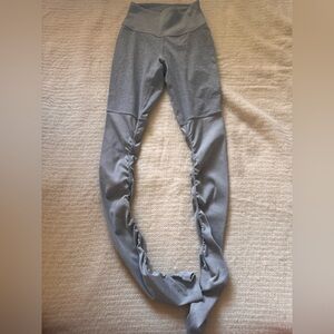 ALO yoga leggings